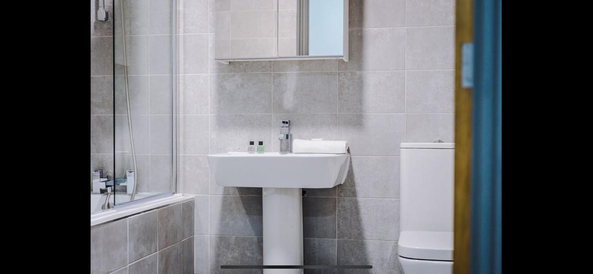 Stylish For 8 Guests Apartment Liverpool