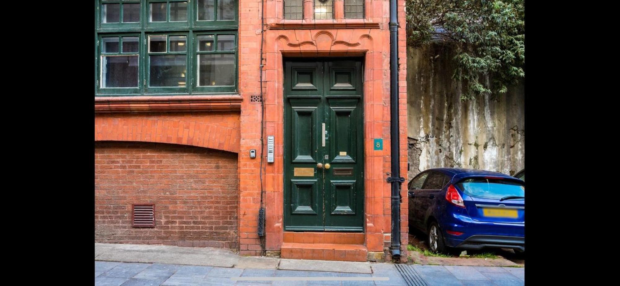 Stylish For 8 Guests Apartment Liverpool