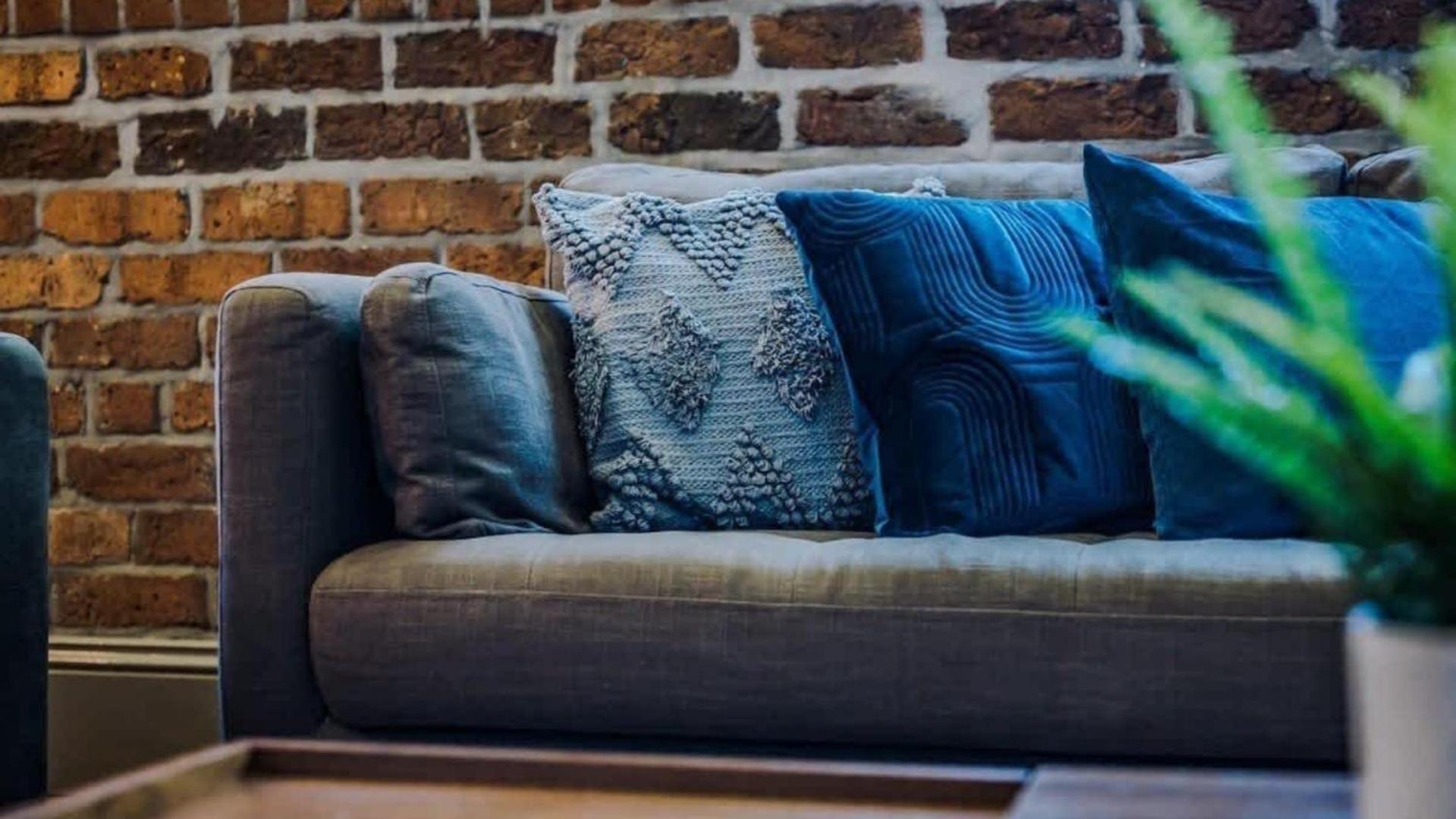 Stylish For 8 Guests *
